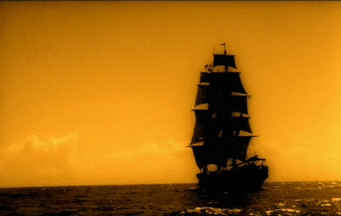 Buque corsario navegando a toda vela