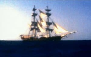 Barcos piratas como y porque eran asi 1 Silueta de un velero en la lejanía