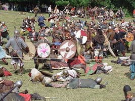 Combate entre vikingos. la invasión de Irlanda